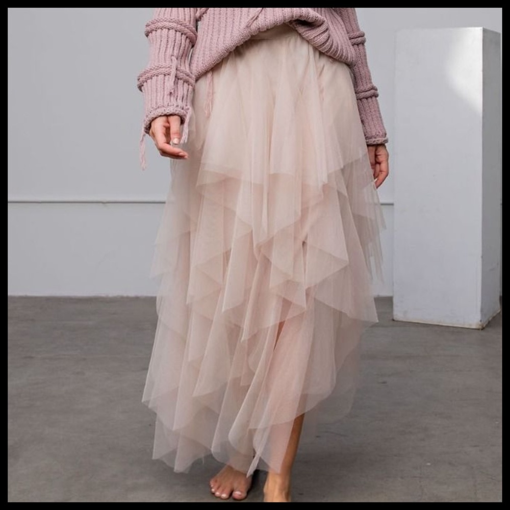 EASEL "Fairy Tale" Tiered Mesh Overlay Waterfall Lined Midi Maxi Ballerina Skirt - Picture 16 of 16